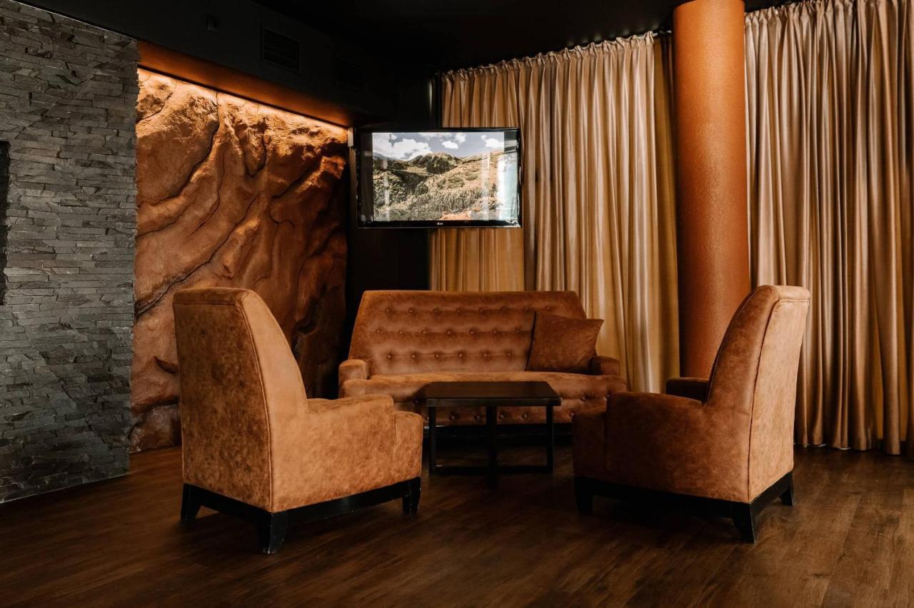 Park Hotel Switzerland Obariv Екстериор снимка
