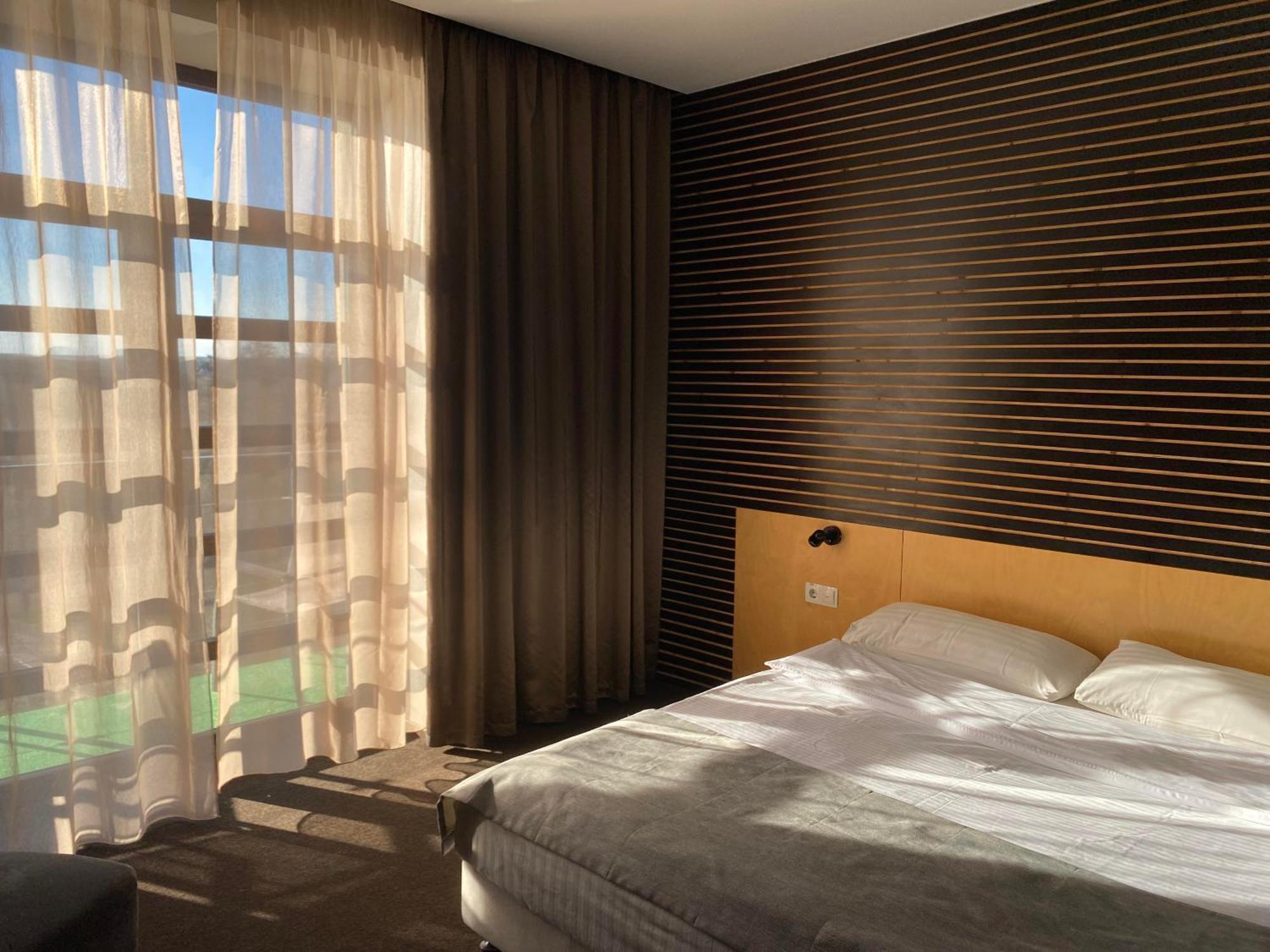 Park Hotel Switzerland Obariv Екстериор снимка