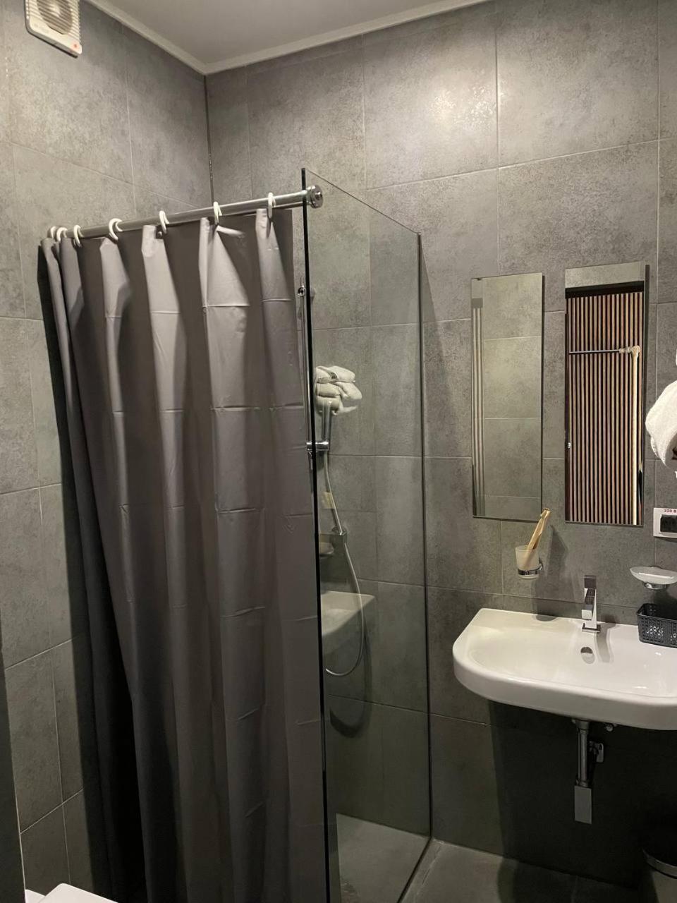 Park Hotel Switzerland Obariv Екстериор снимка