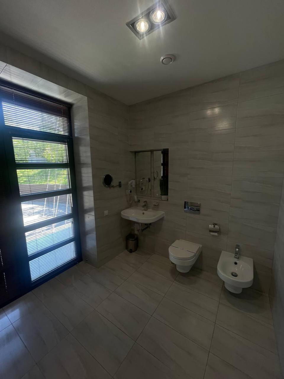 Park Hotel Switzerland Obariv Екстериор снимка